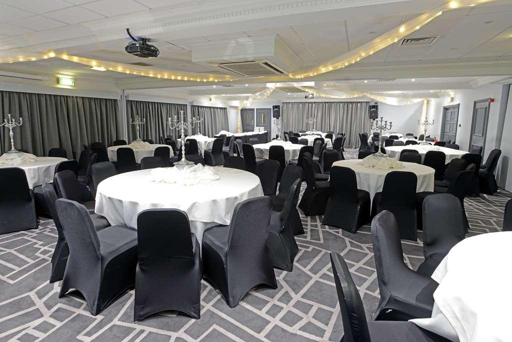 Village Newcastle Hotel Holystone (Tyne and Wear)